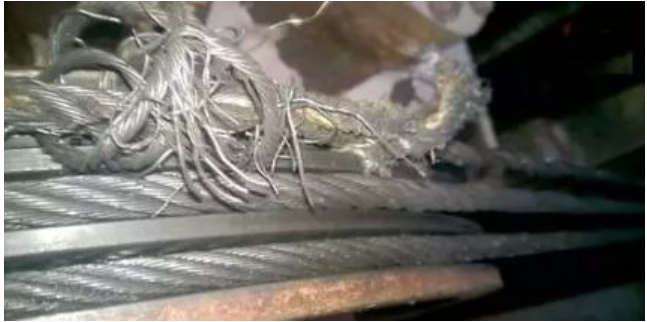 電梯鋼絲繩有一根斷股，可不可以只換這一根，還是要四根都要換?